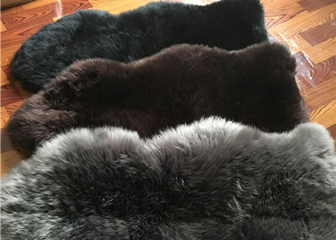 Chine Couverture noire naturelle de plancher de fourrure d'agneau de Merino de laine de vraie couverture de peau de mouton longue fournisseur