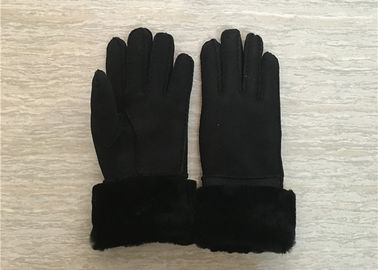 Chine Les gants de peau de mouton les plus chauds de Shearling de femmes, manchette de couture de doublure de laine d'agneau de main de 100% fournisseur