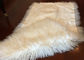 Peau de mouton tibétaine bouclée blanche luxueuse de la couverture mongole 60 x120cm de peau de mouton longue fournisseur