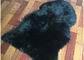 Couverture noire naturelle de plancher de fourrure d'agneau de Merino de laine de vraie couverture de peau de mouton longue fournisseur