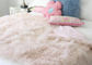 Nouvelle laine rose véritable de vrai de mongolian du Thibet d'agneau de fourrure de rose en pastel de couverture jet de plat fournisseur