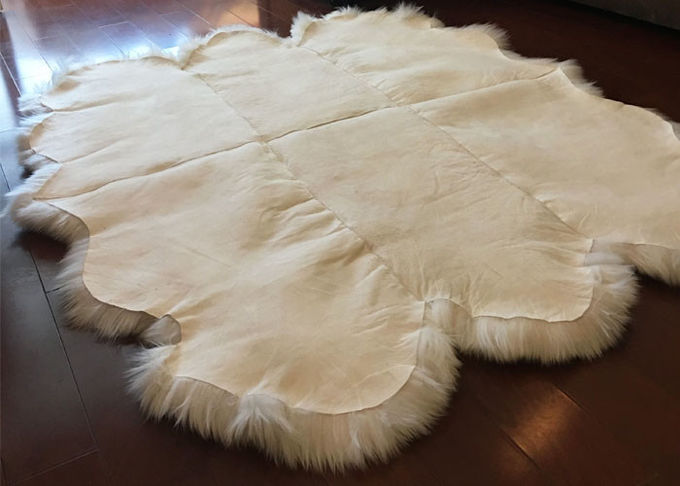 Quatre couvertures véritables de peau de mouton de peau, couverture à la maison naturelle crème blanche de peau de mouton 
