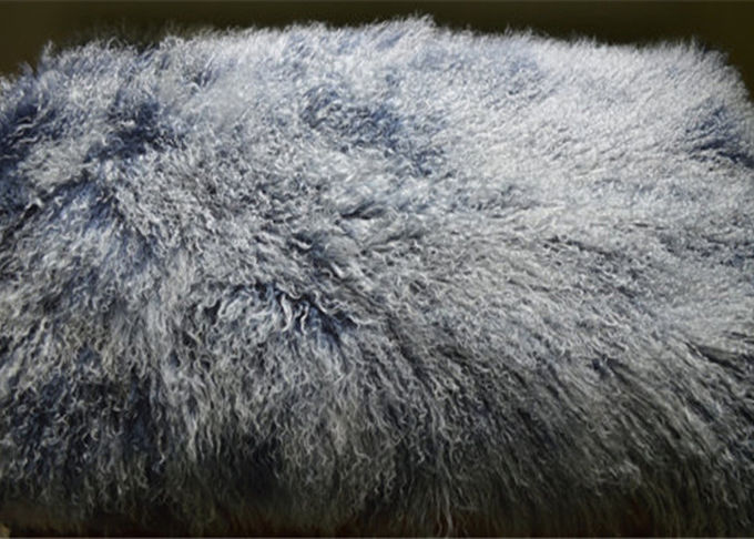 Fourrure grise d'agneau de mongolian des couvertures 100% de peau de mouton de chambre à coucher de peau de peau avec de longs cheveux