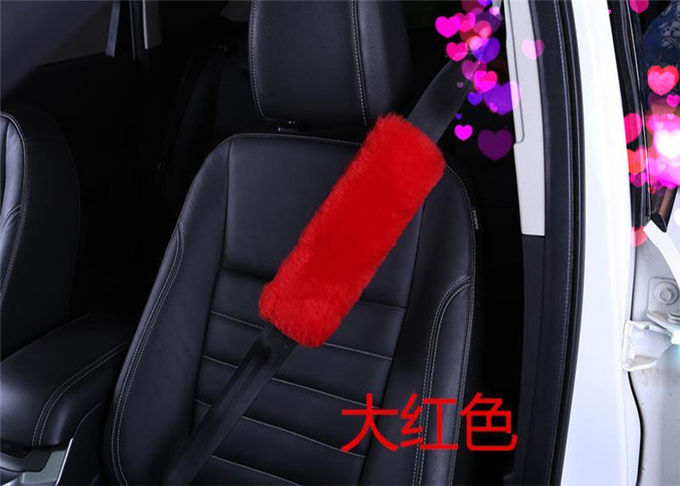 Couvertures pelucheuses de ceinture de sécurité de couleur beige pour les voitures automatiques, protections de coussin de ceinture de sécurité de peau de mouton