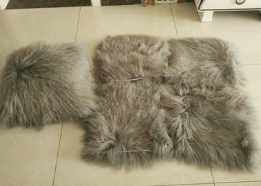 Chine oreiller mongol de fourrure de cheveux bouclés de 10-15cm doucement chaud avec le support de tissu de suède fournisseur