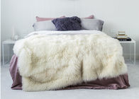 Grande vraie couverture bouclée mongole de peau de mouton chaude avec la longue laine de Tibétain de cheveux