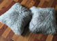 Le double a dégrossi les oreillers brouillés mous de peau de mouton, vrais coussins mongols de fourrure fournisseur