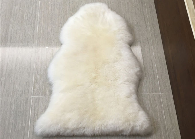 Quadruple blanc naturel de tapis de peau de mouton du Nouvelle-Zélande de laine de vraie couverture de peau de mouton long
