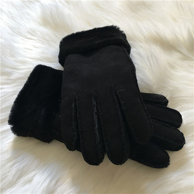 Les dames unisexes de gants d'hiver de manchette de fourrure de peau de mouton agnellent de longs gants élégants de peau